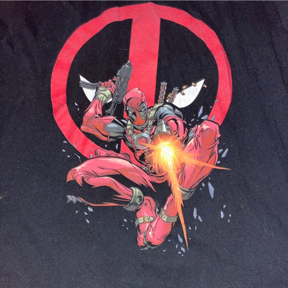 MARVEL deadpool shirt - Picture 2 of 3